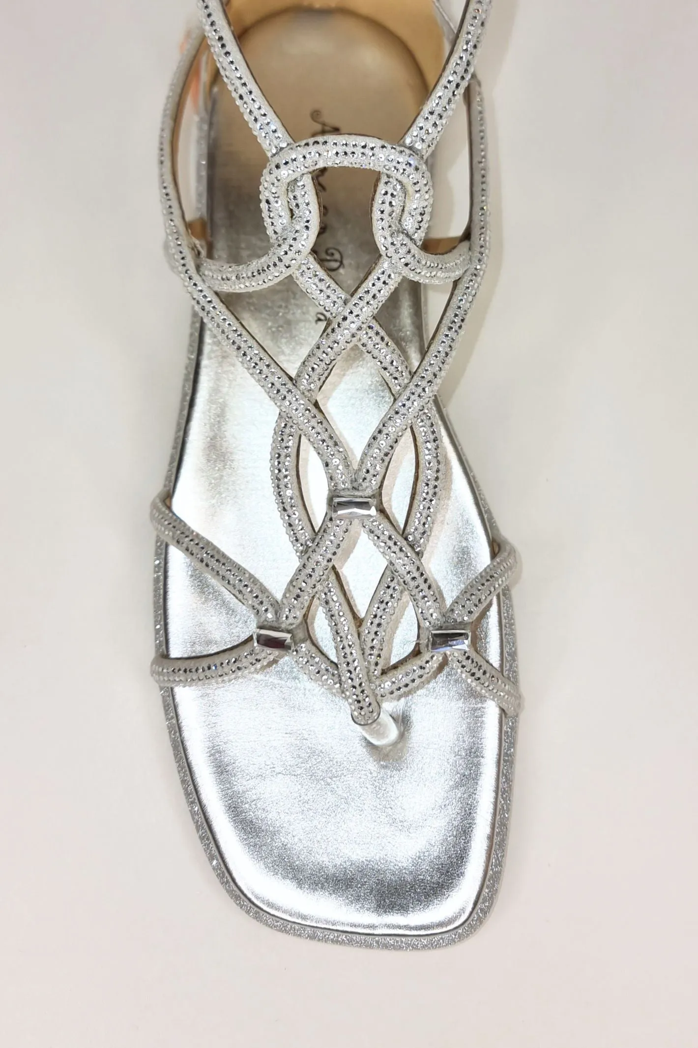 Alma En Pena V23387 Silver Napa Sandals