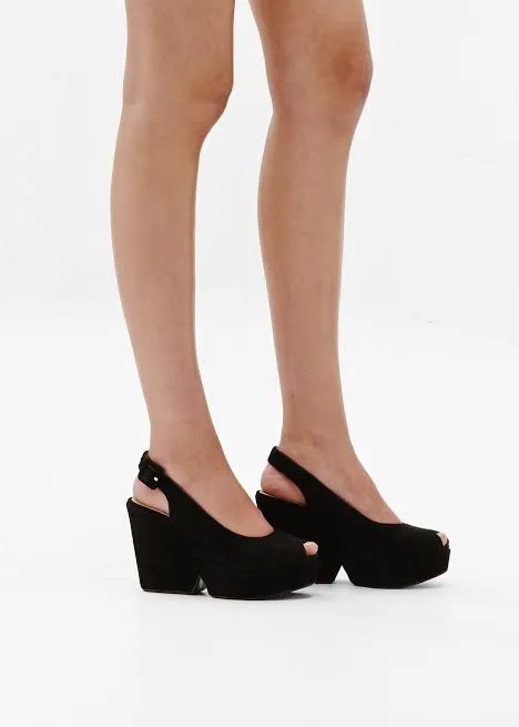 Dylan Suede Slingback Sandals ( carryover style)