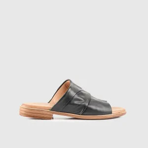Leather Flat Comfort Sandals Black 8540