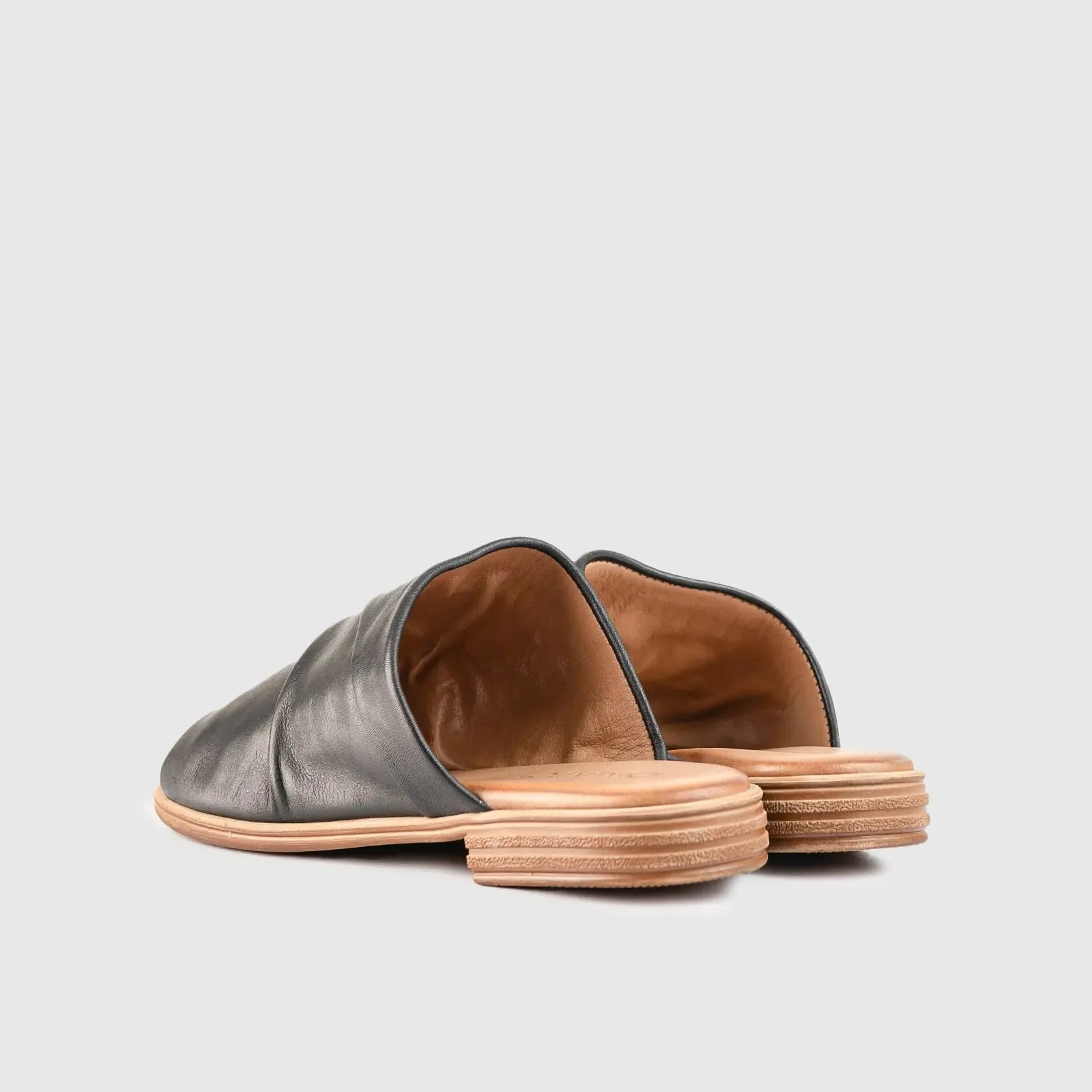 Leather Flat Comfort Sandals Black 8540