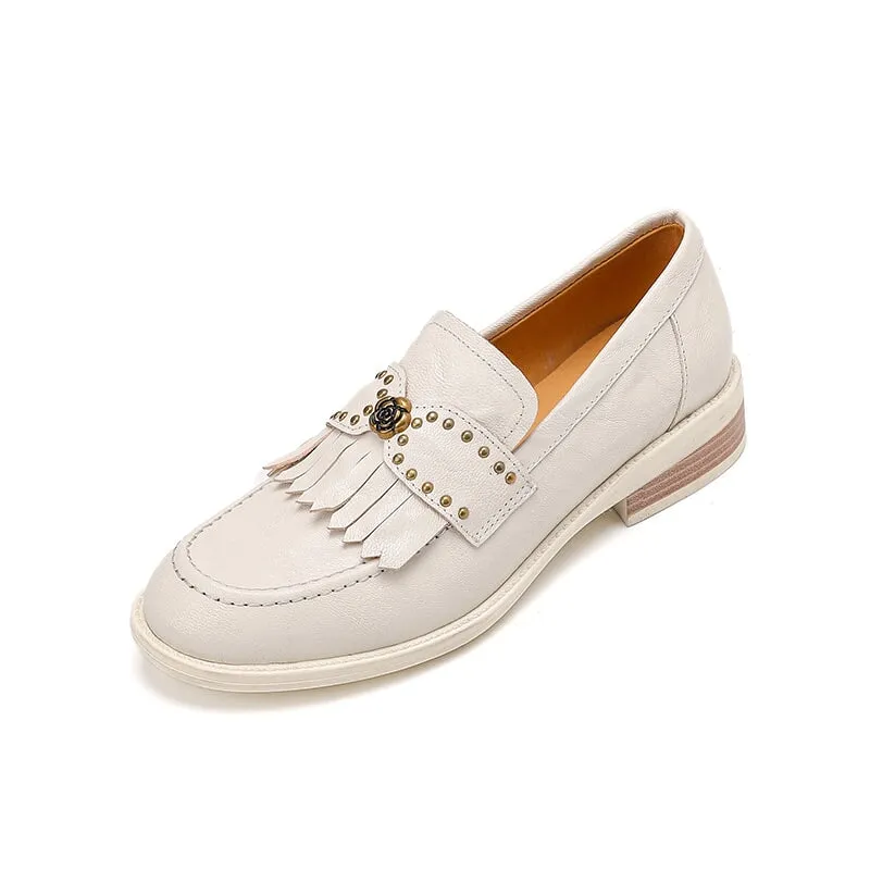 Retro Leather Tassels Loafers for Women Round Toe in Black/Beige