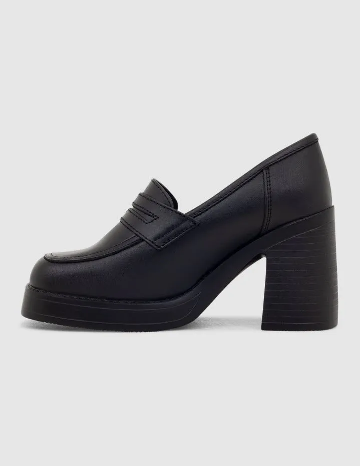 Roc Intro Black Loafer Heel