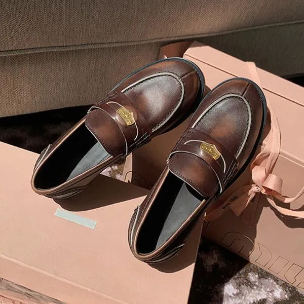 Women's Retro Gold Coin Decorated Slip-On Flat Loafers 45072455S